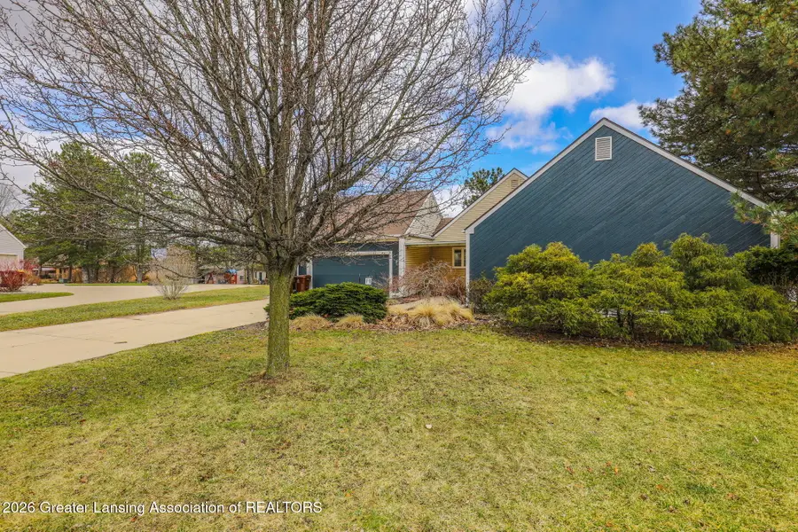6403 Willow Bend Drive, Lansing, MI 48917 - #3