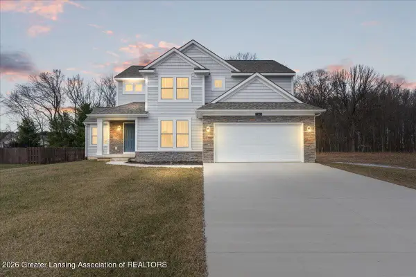 2383 W Gallant Fox Way, St. Johns, MI 48879