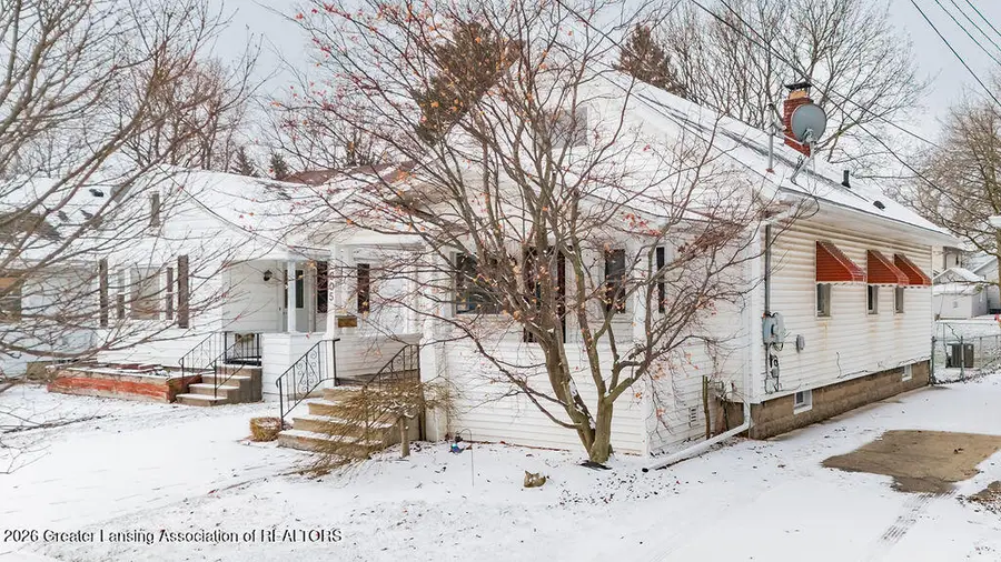 605 N Fairview Avenue, Lansing, MI 48912 - #3