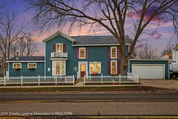 502 W State Street, St. Johns, MI 48879