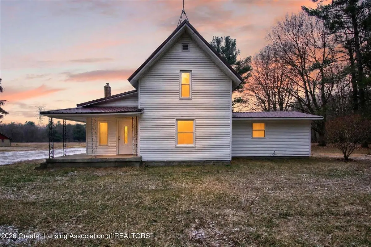 5941 S Mount Hope Road, Carson City, MI 48811 - #1