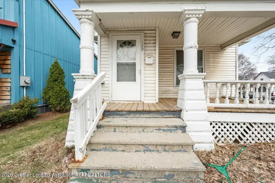 129 E Elm Street, Lansing, MI 48910 - #2