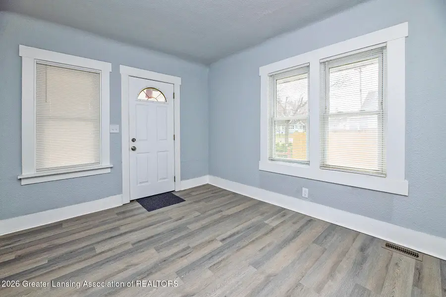 2316 Forest Avenue, Lansing, MI 48910 - #3