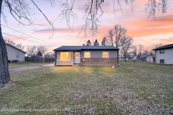 1568 Kenneth Street, Owosso, MI 48867