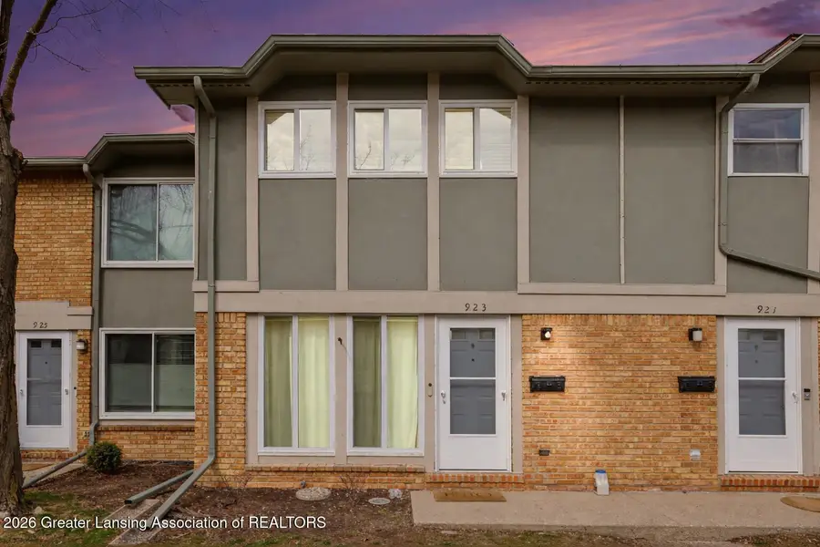 923 Trafalger Lane, East Lansing, MI 48823 - #2