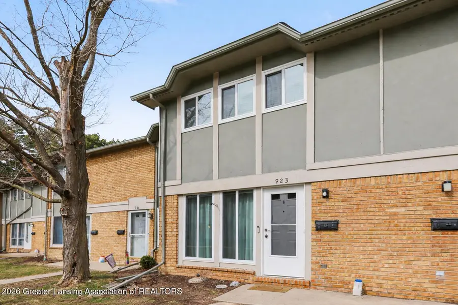 923 Trafalger Lane, East Lansing, MI 48823 - #3