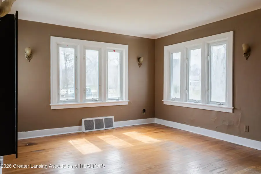 2001 Clifton Avenue, Lansing, MI 48910 - #3