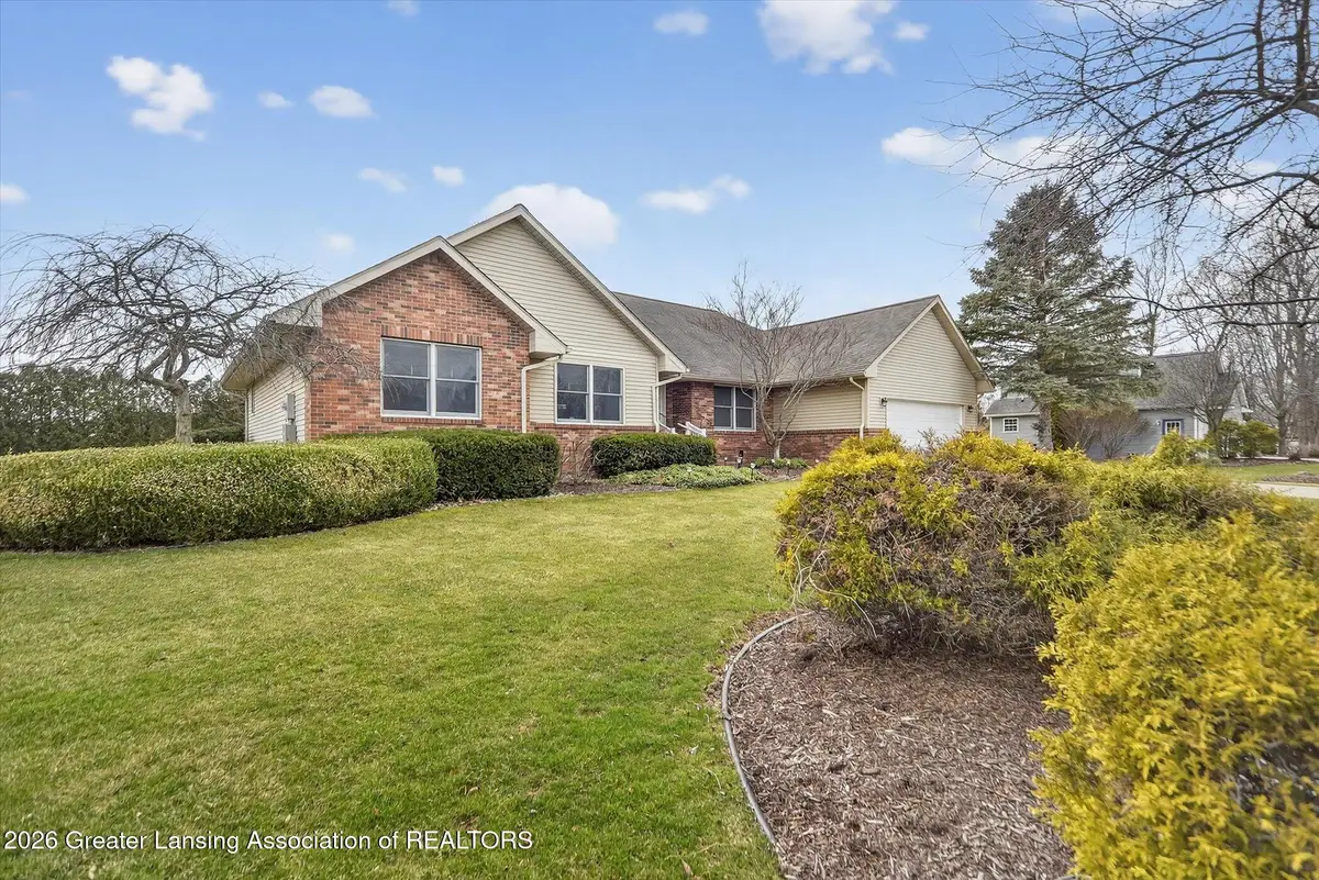 2183 N Burning Tree Circle, Owosso, MI 48867 - #1