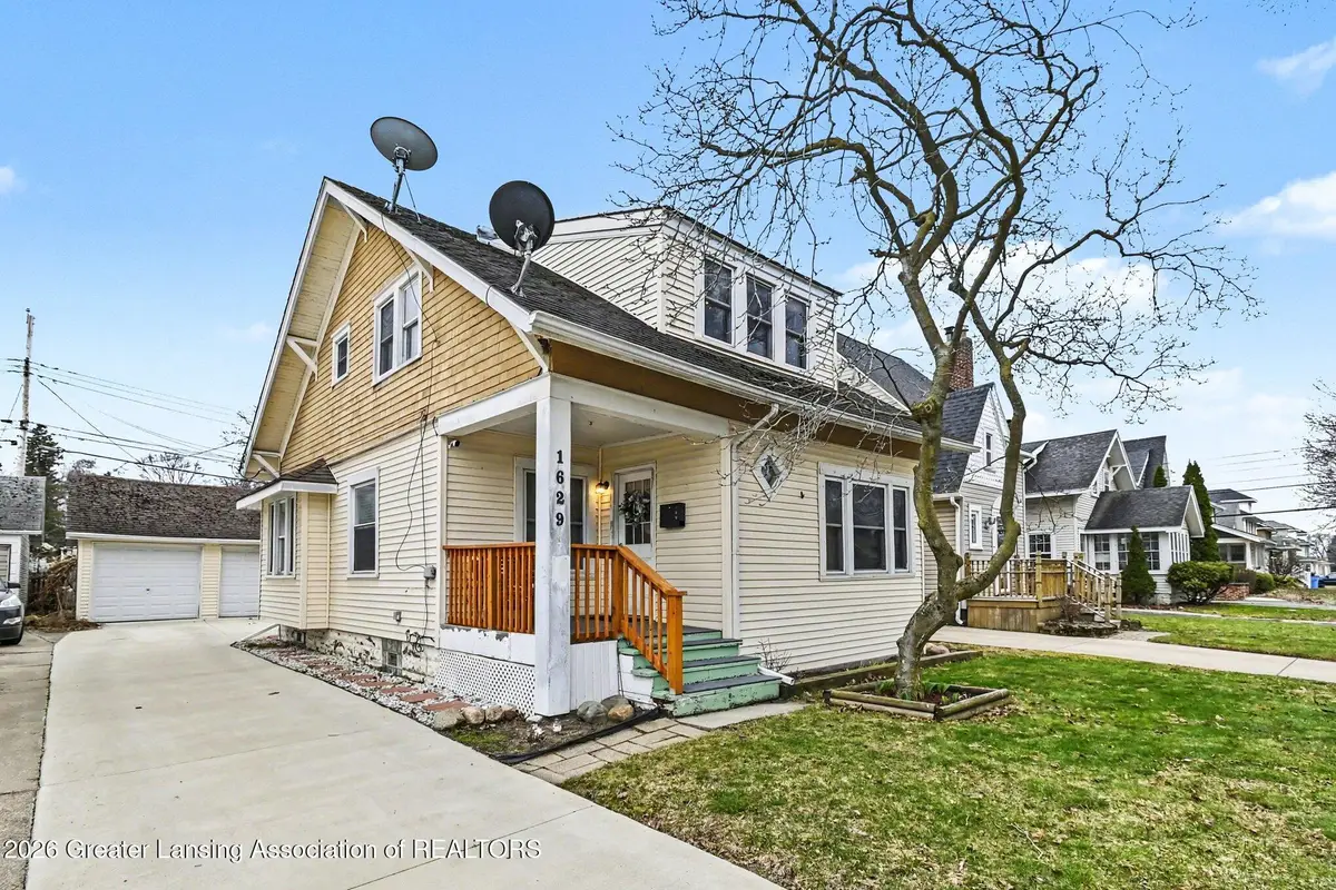 1629 N Genesee Drive, Lansing, MI 48915 - #1