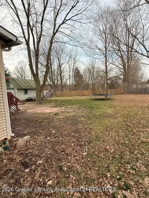 418 Division Street, Eaton Rapids, MI 48827 - #3