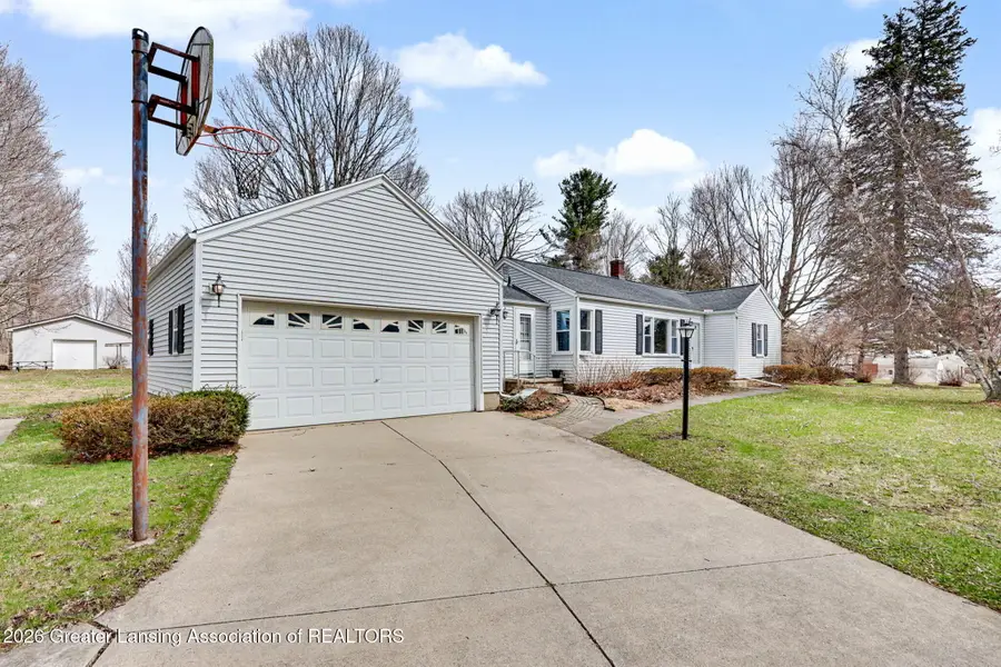 1482 W Kalamo Highway #R2, Charlotte, MI 48813 - #2