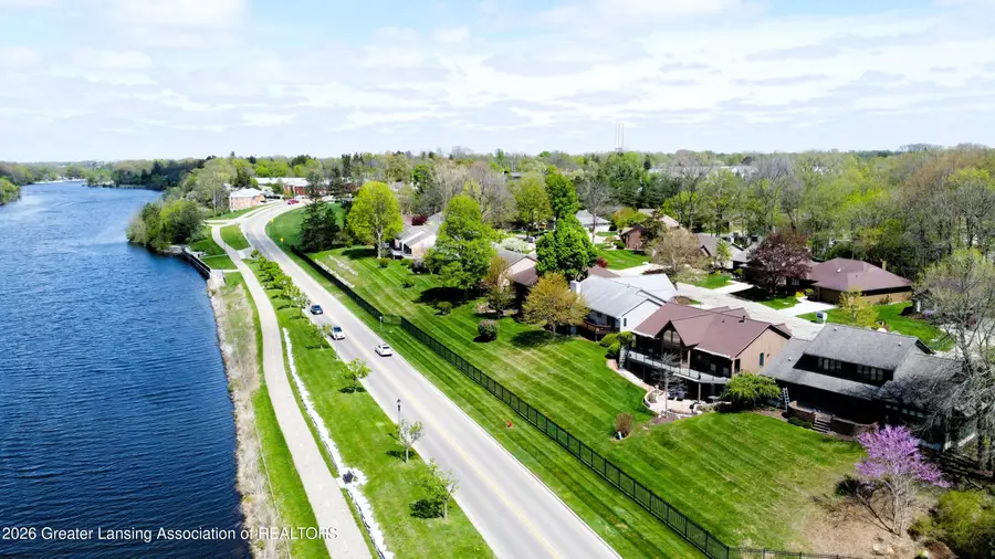 3508 Muirfield Drive #20, Lansing, MI 48911 - #3