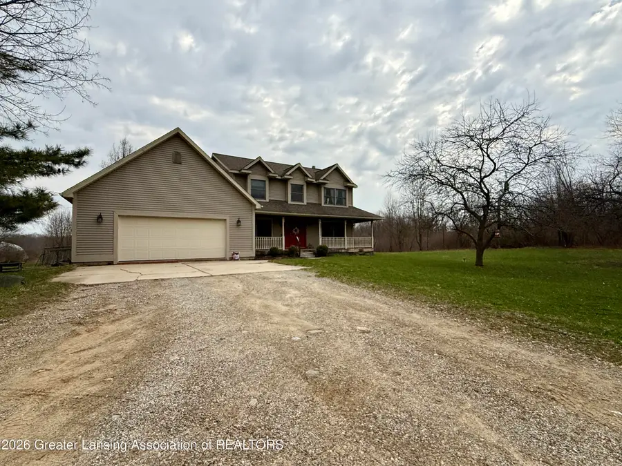 4416 N Smith Road, Dimondale, MI 48821 - #2