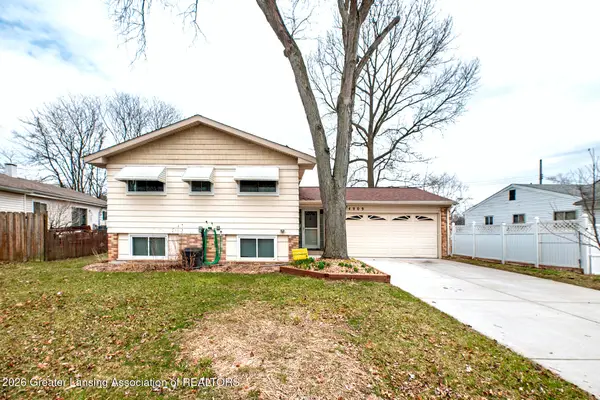 4909 Conners Avenue, Lansing, MI 48911