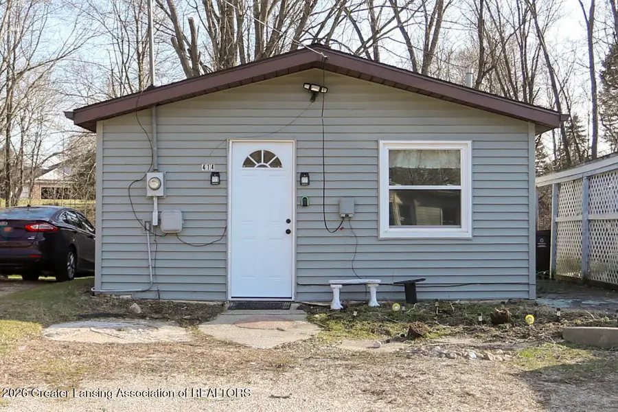 414 Raymerville Court, Eaton Rapids, MI 48827 - #2