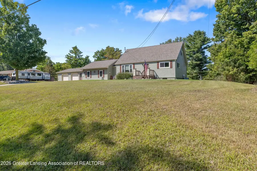 2855 N Stewart Road, Charlotte, MI 48813 - #3