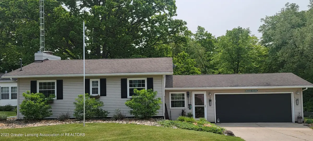 5121 Sunset Drive, Perrinton, MI 48871 - #1