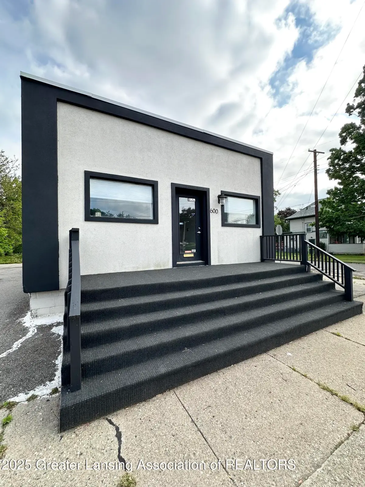 600 E Cavanaugh Road, Lansing, MI 48910 - #1