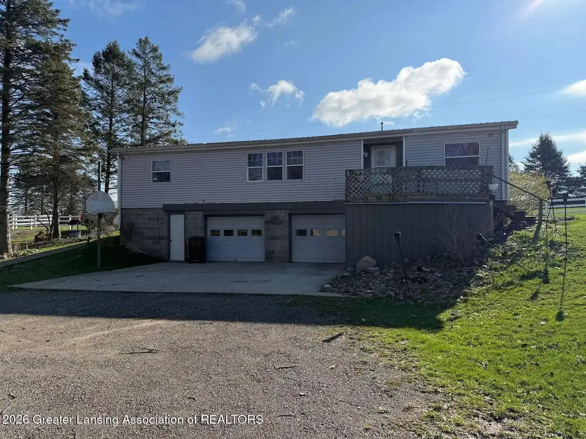 9397 Lawrence Highway, Vermontville, MI 49096 - #1