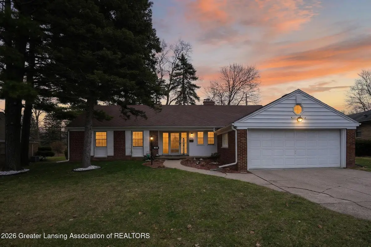 437 S Verlinden Avenue, Lansing, MI 48915 - #1
