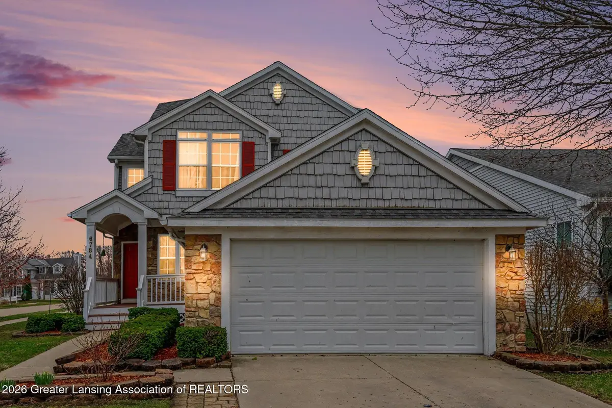 6784 Cotswald Drive, Grand Ledge, MI 48837 - #1
