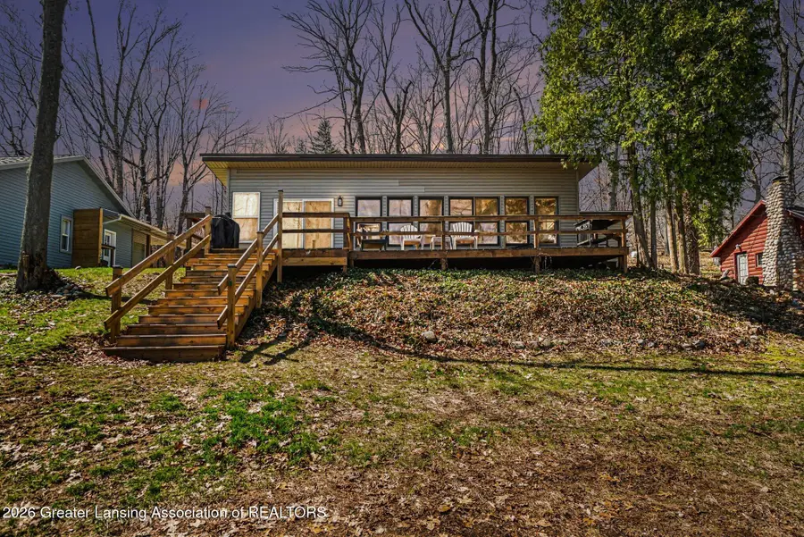 11 Oak Opening Street, Delton, MI 49046 - #3