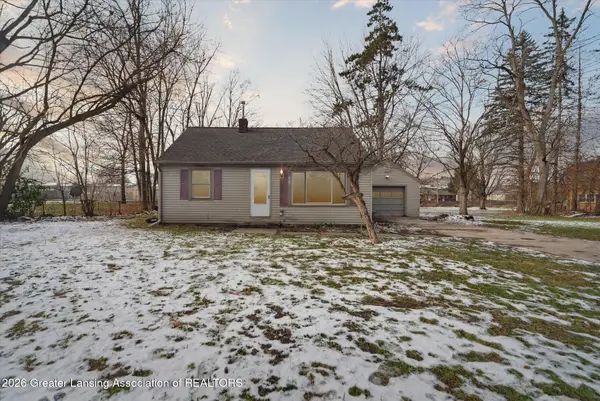 3724 Pleasant Grove Road, Lansing, MI 48910