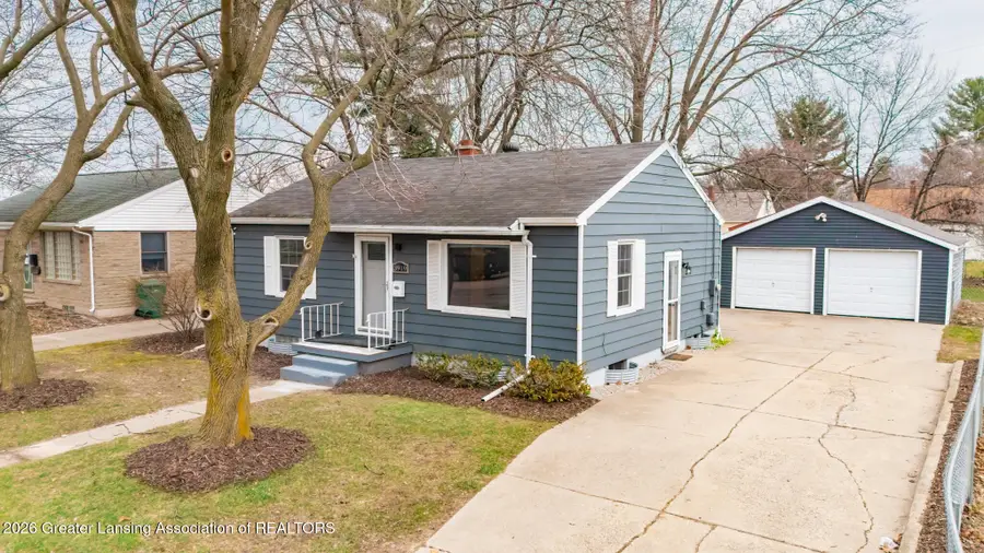 3919 S Pennsylvania Avenue, Lansing, MI 48910 - #3