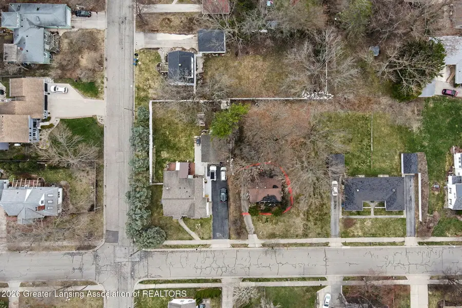 532 Wayland Avenue, East Lansing, MI 48823 - #3