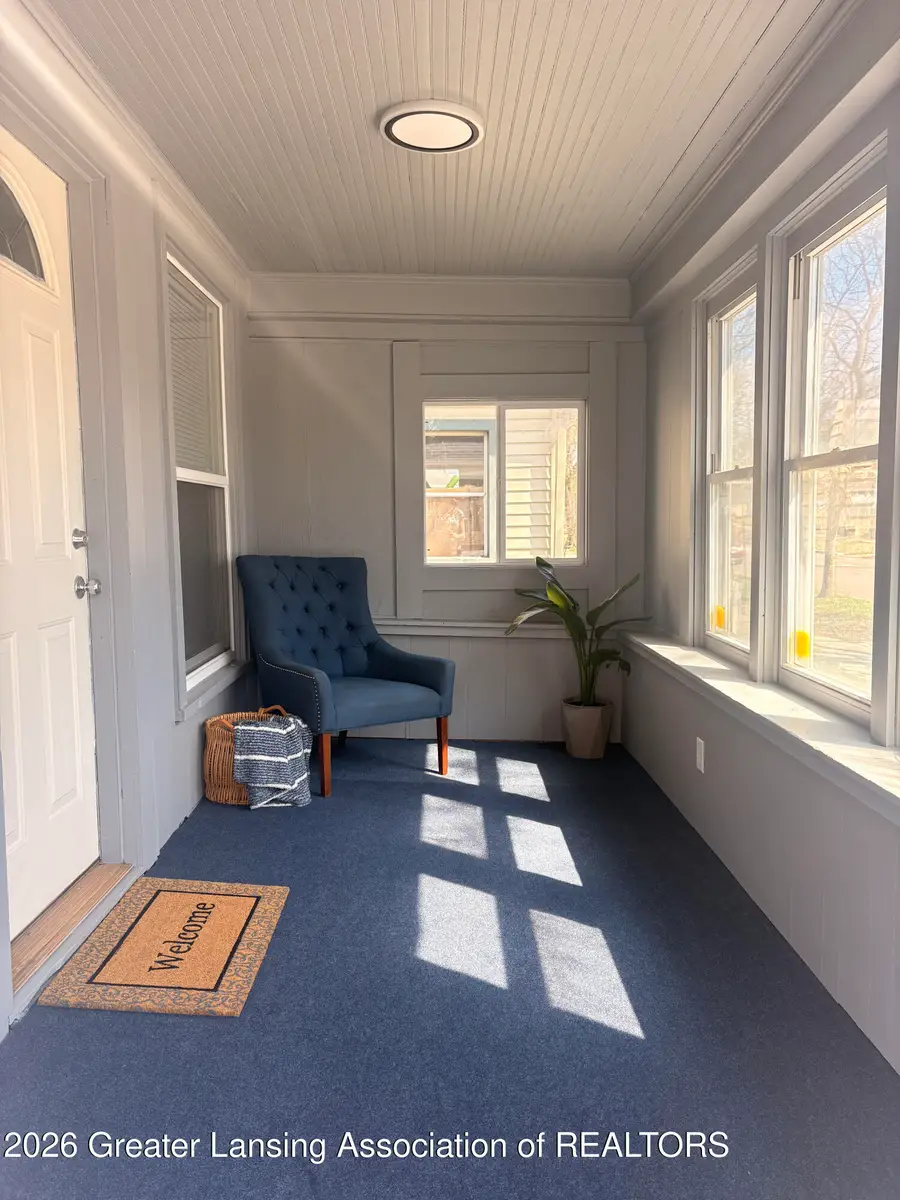 738 W Lapeer Street, Lansing, MI 48915 - #3