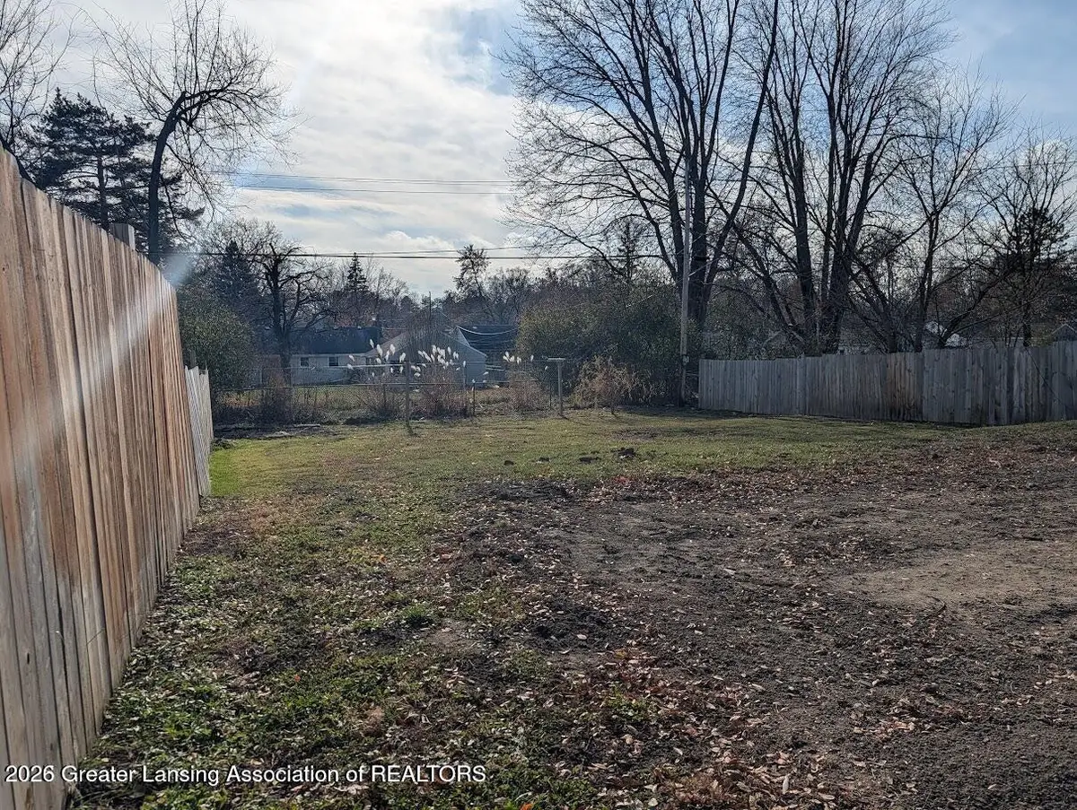 2817 W Willow Street, Lansing, MI 48917 - #1