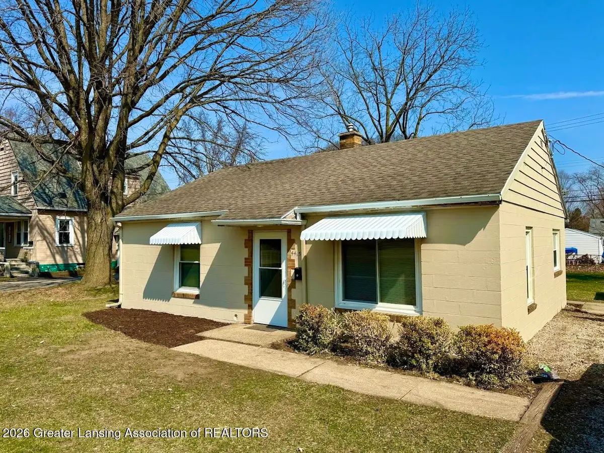 4415 S Pennsylvania Avenue, Lansing, MI 48915 - #1