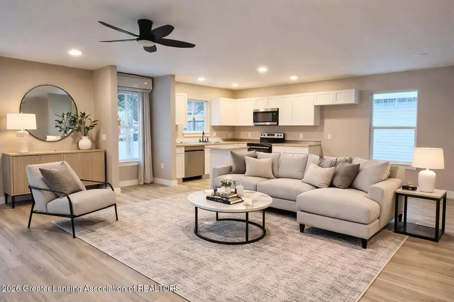 1735 Lyons Avenue, Lansing, MI 48910 - #2