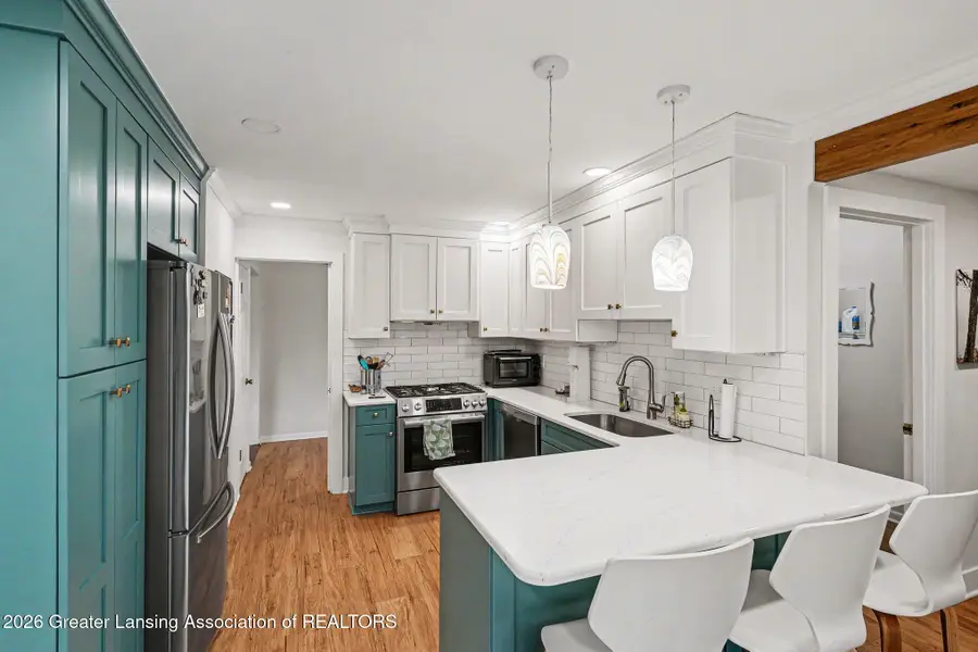 318 N Circle Drive, Williamston, MI 48895 - #3