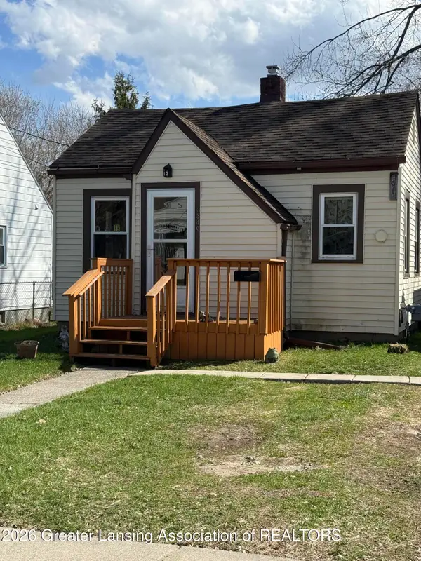 3540 Jewell Avenue, Lansing, MI 48910