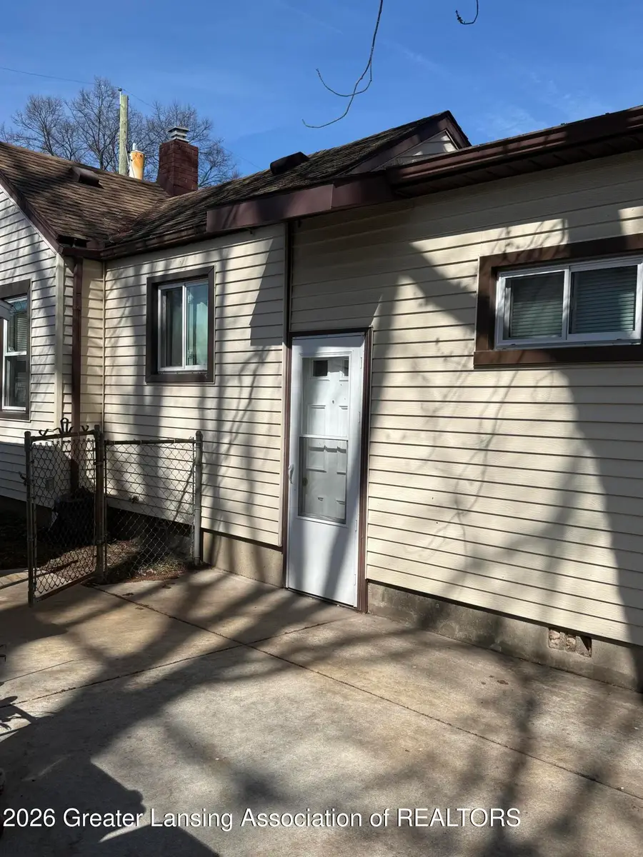 3540 Jewell Avenue, Lansing, MI 48910 - #2