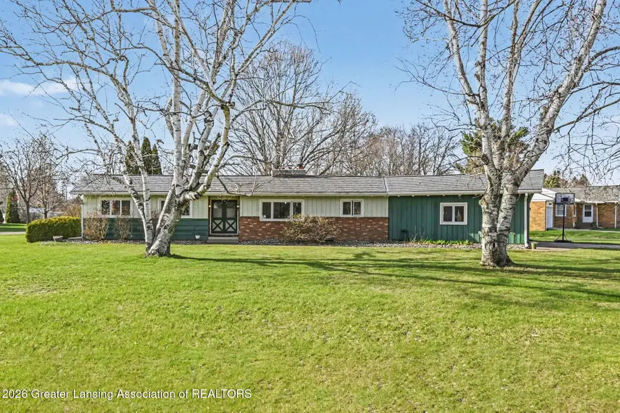 1410 Hall Street, Eaton Rapids, MI 48827 - #2