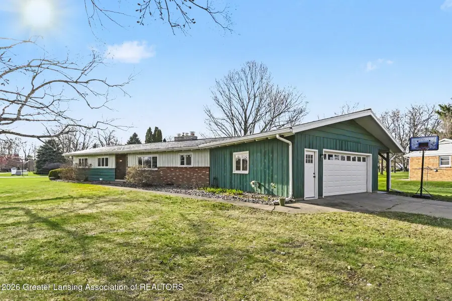 1410 Hall Street, Eaton Rapids, MI 48827 - #3