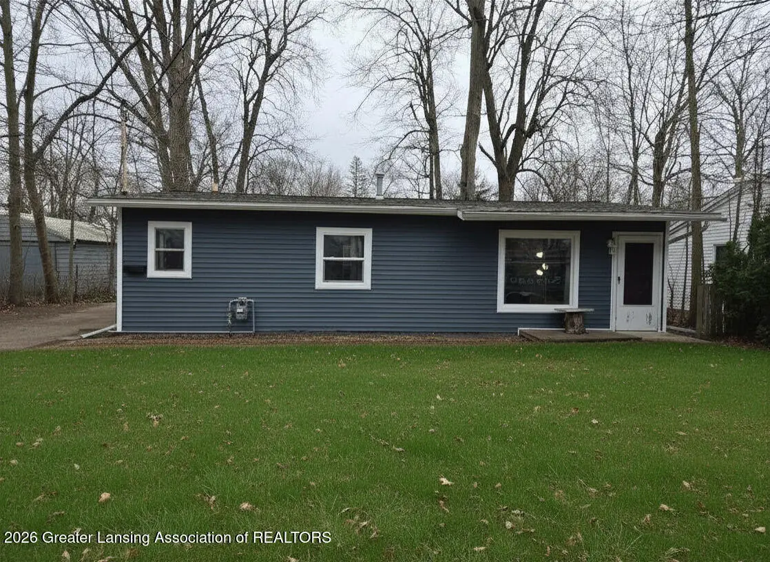 2813 Greenbelt Drive, Lansing, MI 48911 - #1