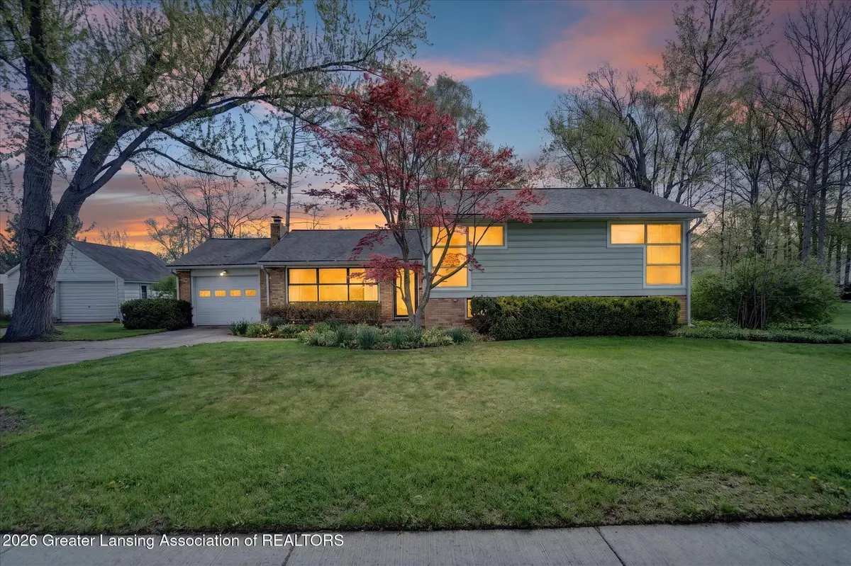 1121 Jenne Street, Grand Ledge, MI 48837 - #1