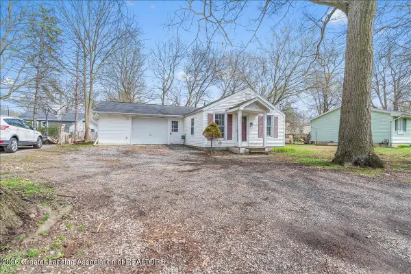 5992 Greenman Street, Haslett, MI 48840