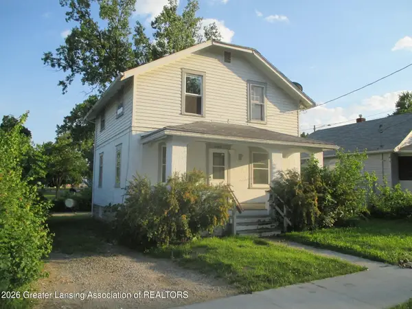 1043 Ontario Street, Lansing, MI 48915