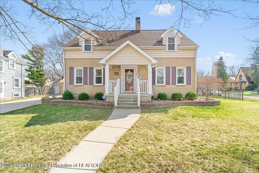 1615 W Ottawa Street, Lansing, MI 48915 - #2