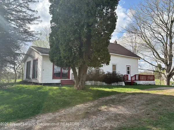 7016 Valley Highway #R2, Vermontville, MI 49096