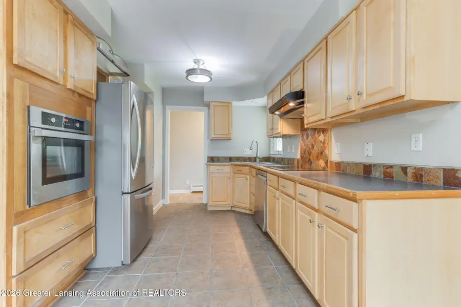 130 Lexington Avenue, East Lansing, MI 48823 - #2