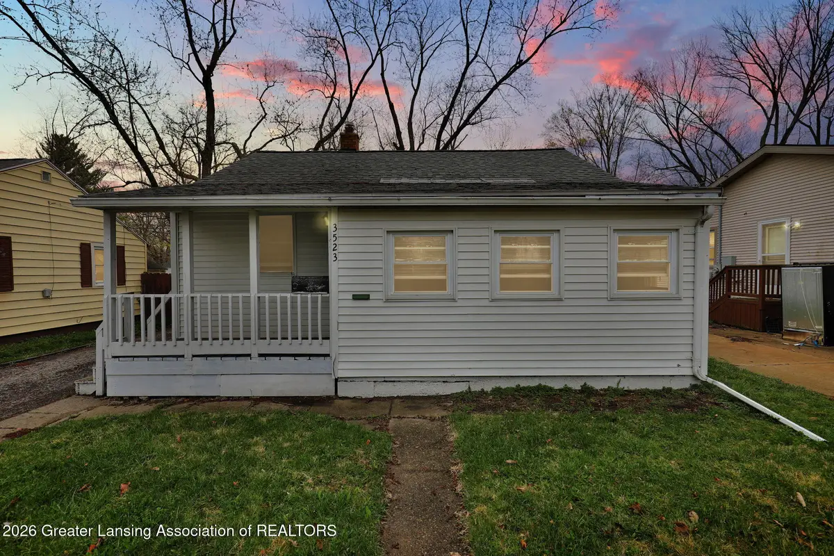 3523 Parkway Drive, Lansing, MI 48910 - #1