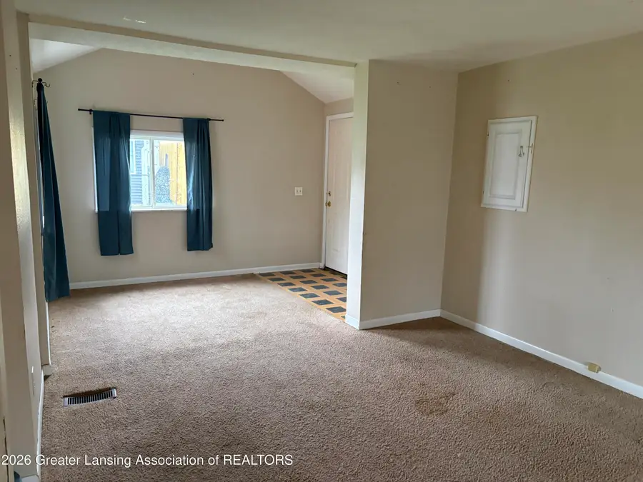 8078 N Hartel Road, Grand Ledge, MI 48837 - #3