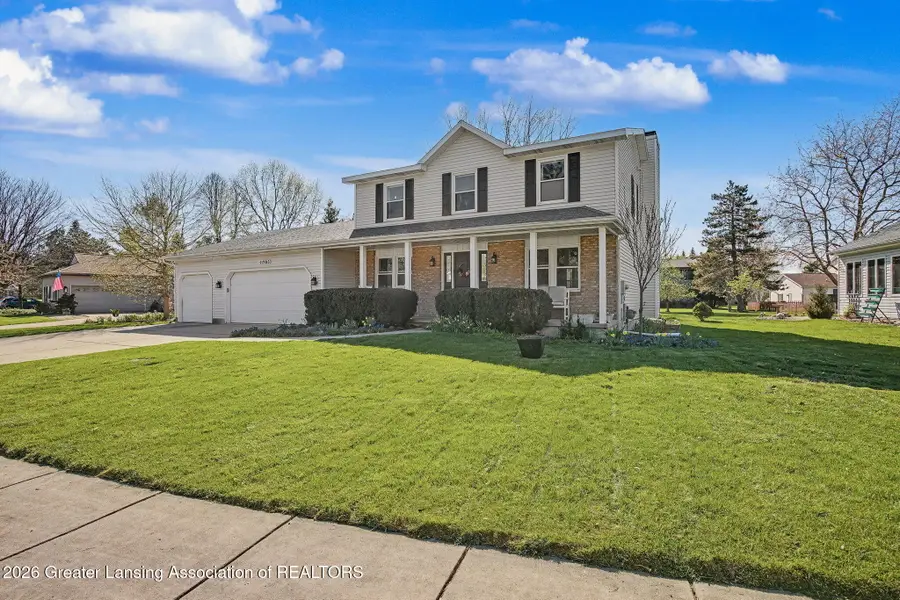 11783 Woodspointe Drive, Grand Ledge, MI 48837 - #2