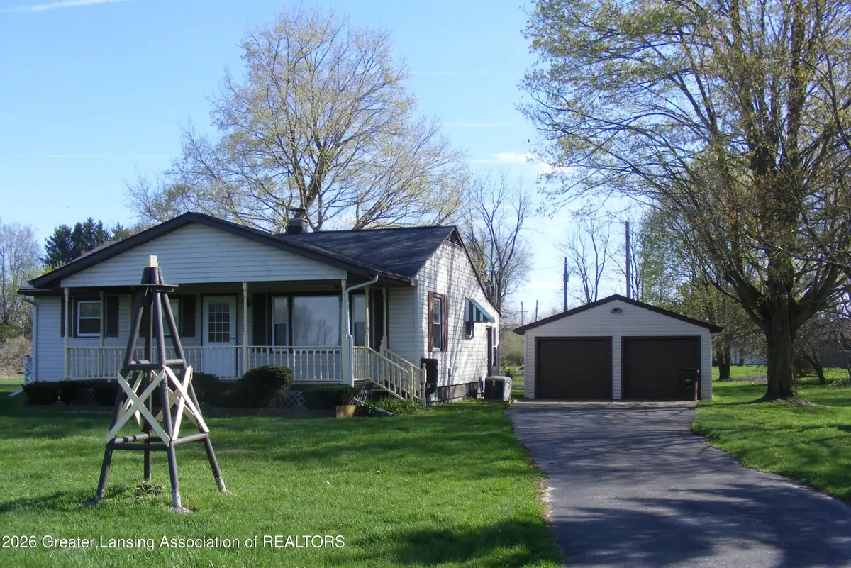 7064 E Clinton Trail, Eaton Rapids, MI 48827 - #1