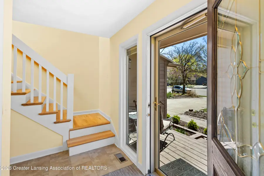 1314 Fairoaks Court, East Lansing, MI 48823 - #3
